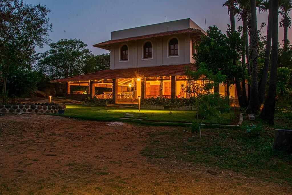 Holy Mountain Villa - Тіруваннамалай Екстер'єр фото